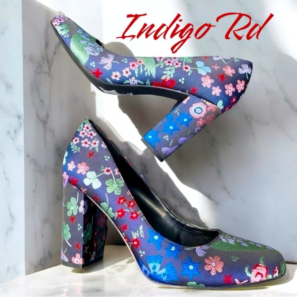 INDIGO rd. NWOB- size 9.5 Chunky High 4” Heels. Eastern inspired fabric. New!